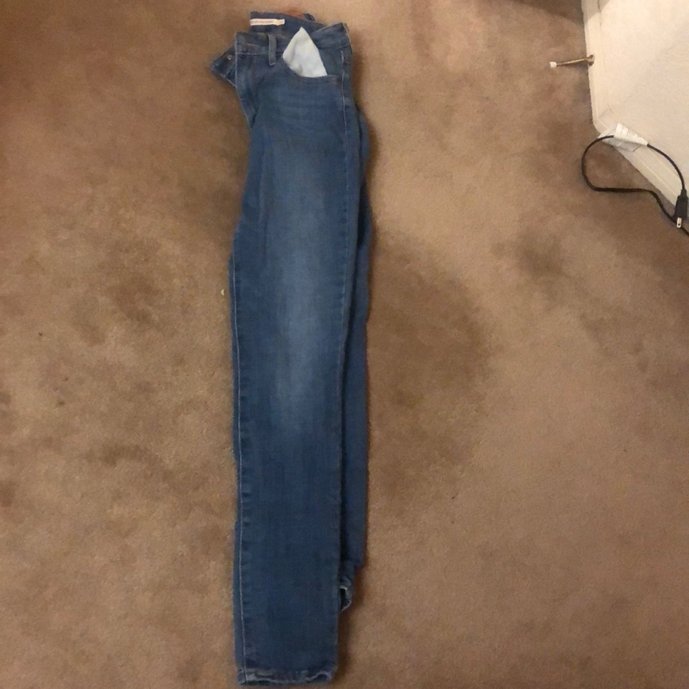 Levis skinny jeans